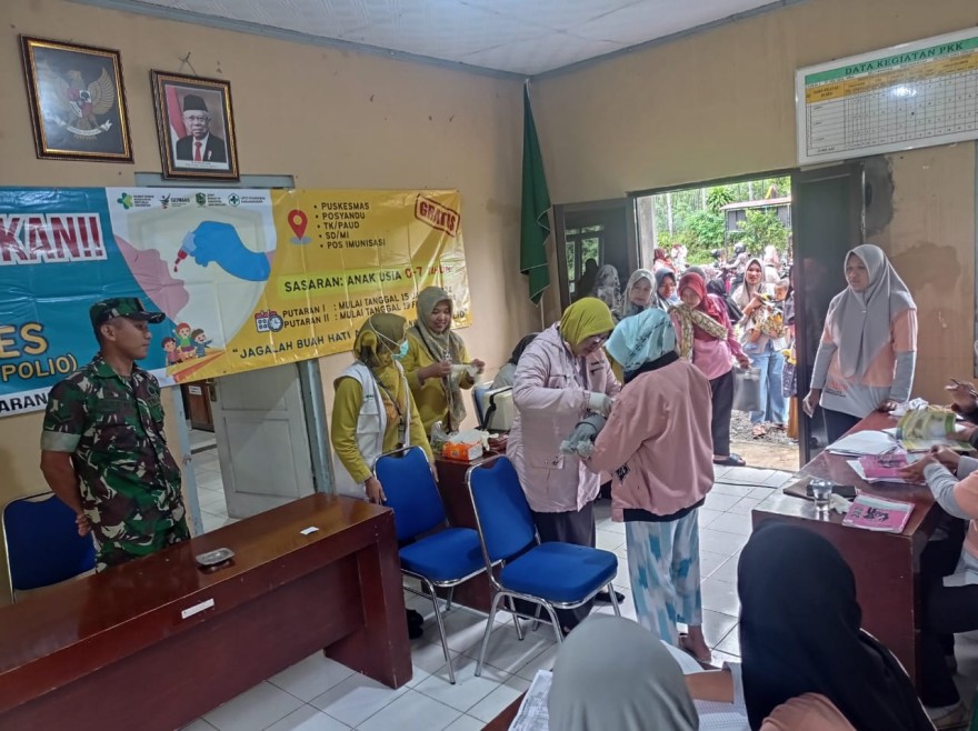 Pemdes Ambal, Ikut serta Sukseskan PIN POLIO TETES